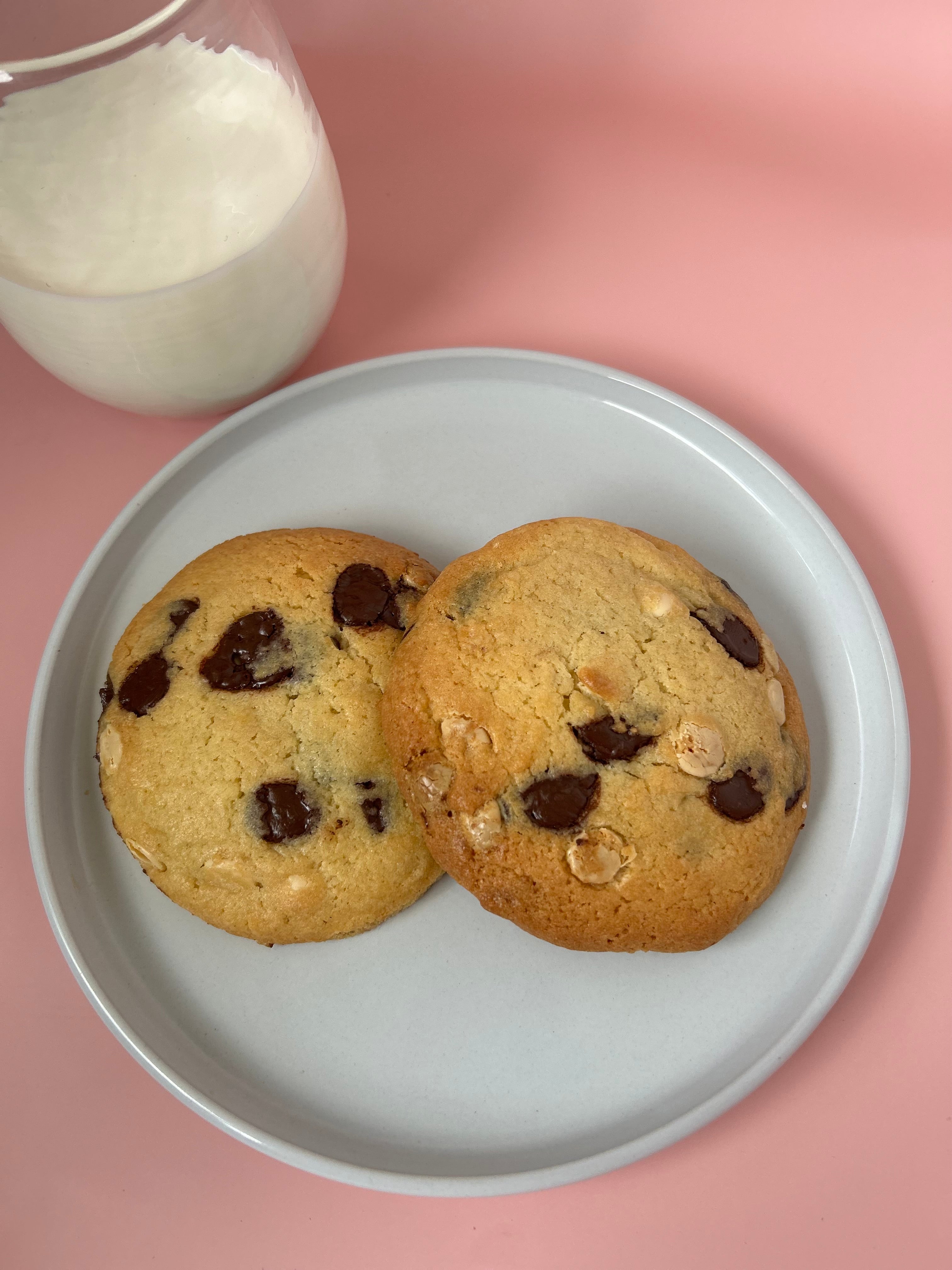 Chocolate chip cookies